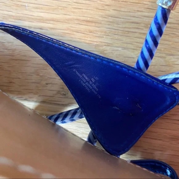 Tommy Hilfiger TW Silmaly Thong Style Patent Leather Strap Blue Sandals Size 7 - Picture 3 of 8